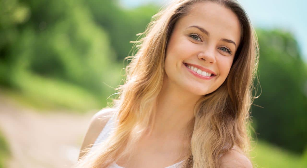 How Long Does It Take to Straighten Teeth with Invisalign?